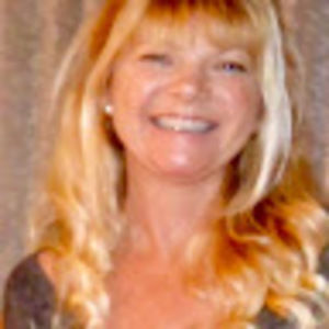 Meet your Posher, Simone